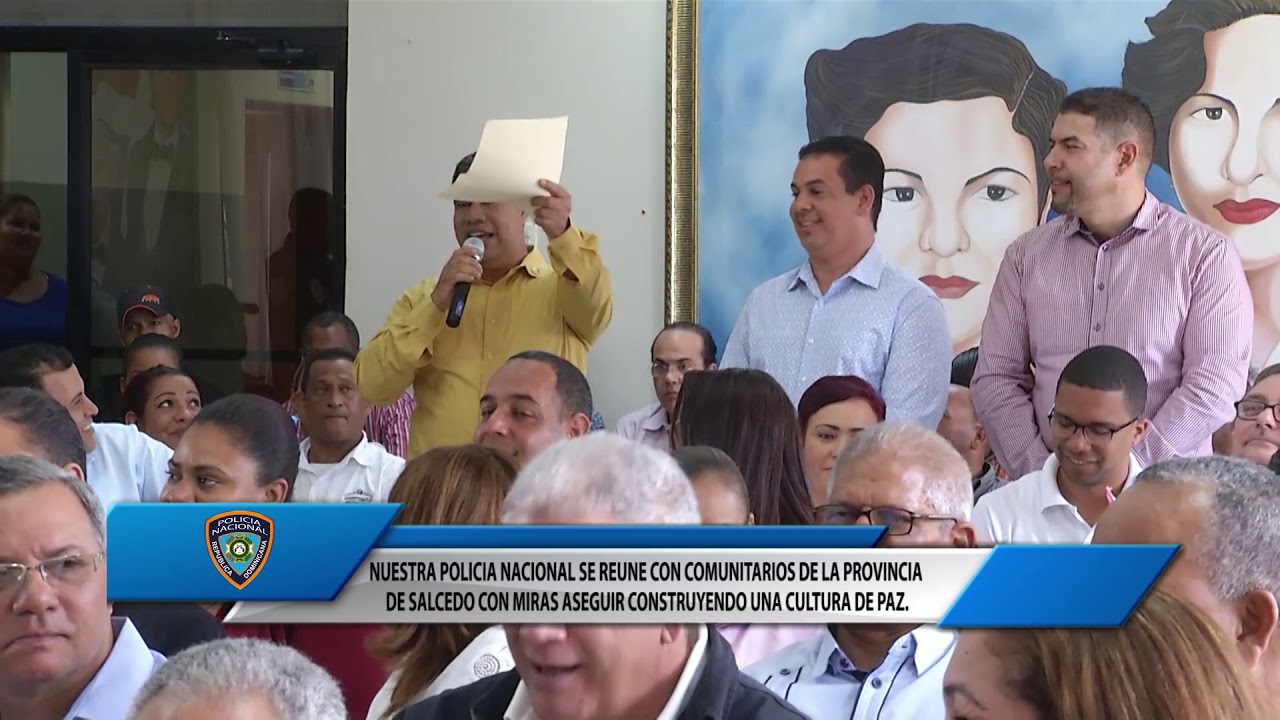 Nuestra Policía Nacional sostiene encuentro con comunitarios de la provincia Hermanas Mirabal. nacional b