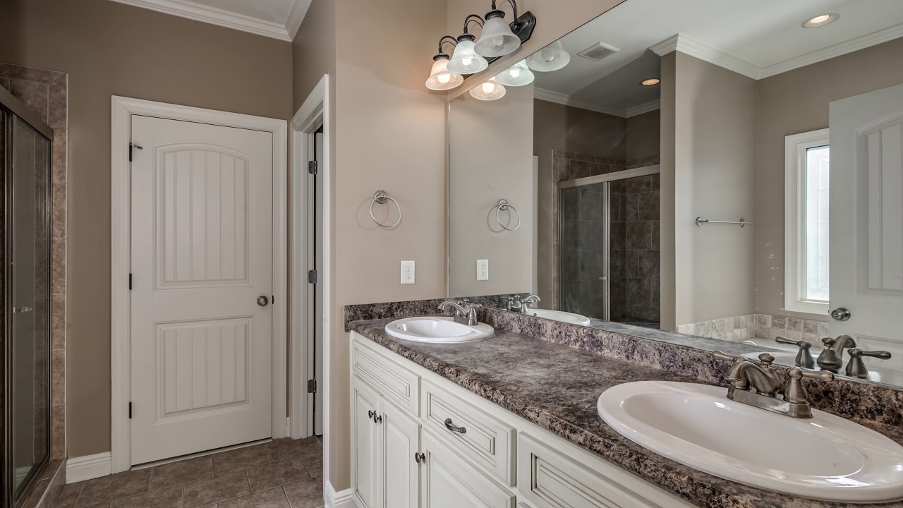 Homes for Sale in Tuscaloosa, 125391, 13995 Knoll Pointe Drive, Carol Patton Realty