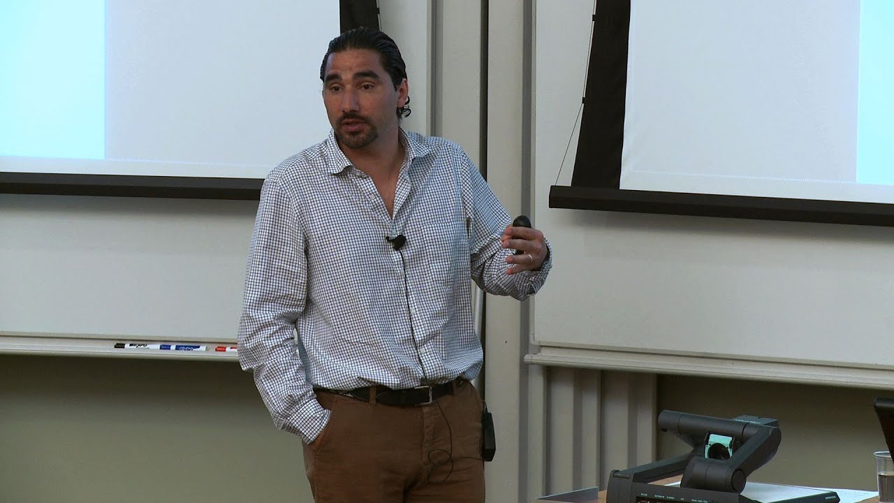 Macroeconomic Fragility: Banks, Government Bonds, and Default: What Do the Data Say