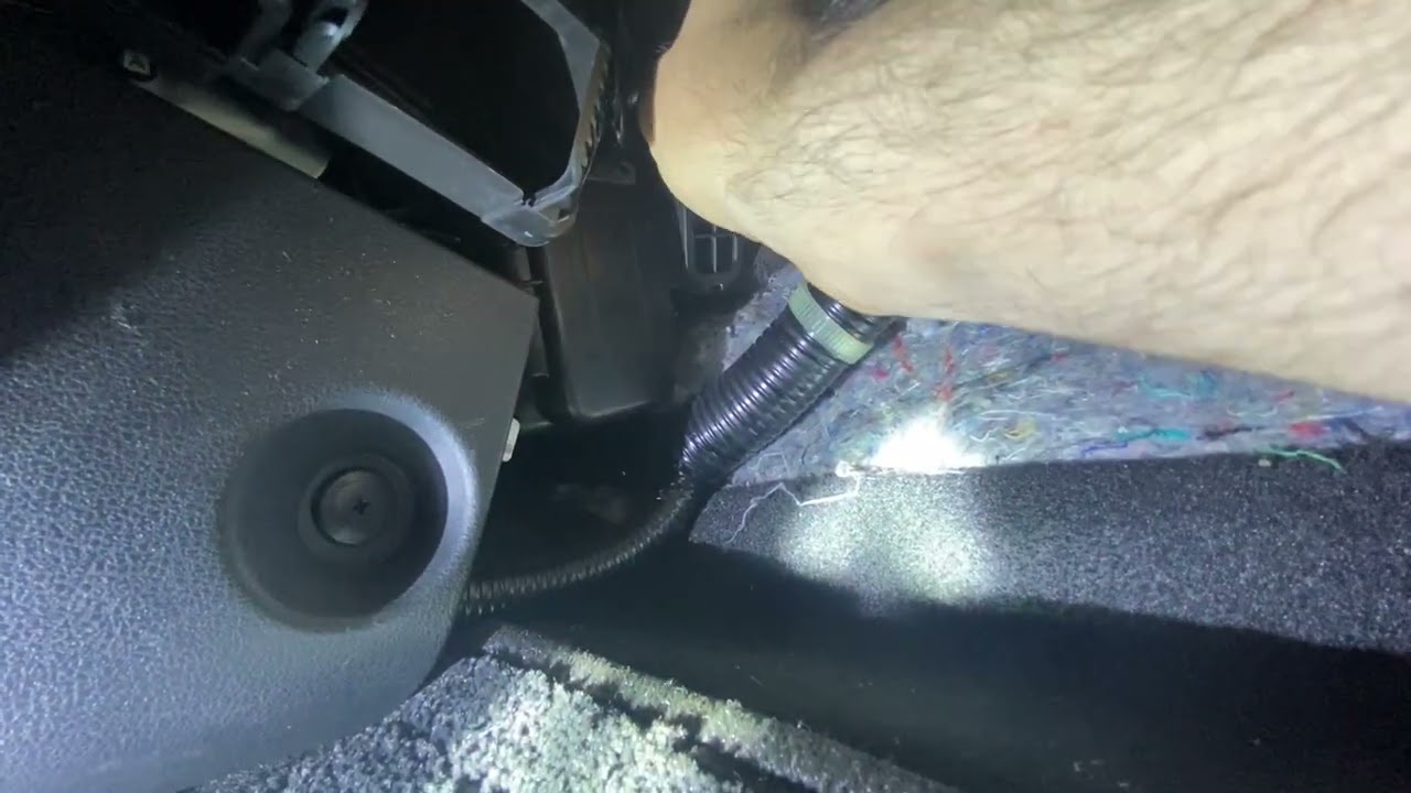 Nissan Leaf Air Filter Replacement Tutorial