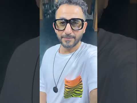 احمد حلمي يطلب من معجبية رقصة علي اغنية الحركة دي