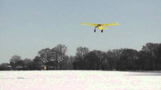 Multiplex FunCub in the snow