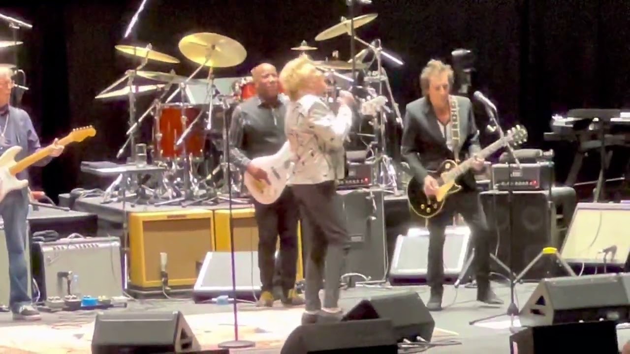 Jeff Beck Tribute with Rod Stewart & Ronnie Wood