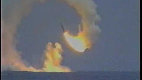 Submarine Trident II D5 Missile Test Launch Failure 12-13-1989 USS Tennessee SSBN 734