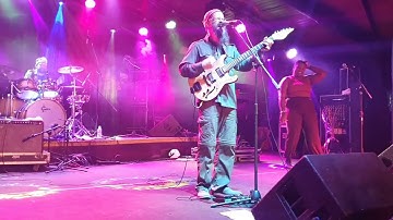GROUNDATION - BABYLON RULE DEM (AO VIVO)