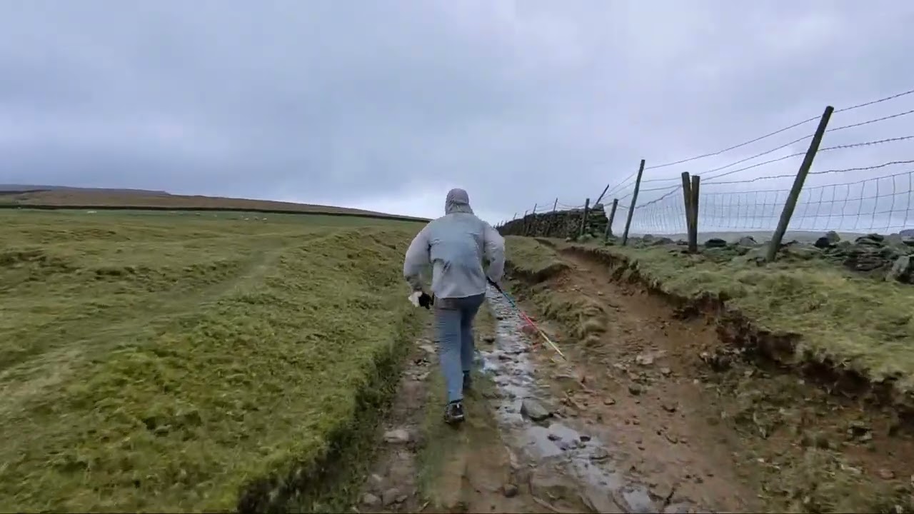 Edale Skyline Run Peak District muddy, cold 29/03/2024