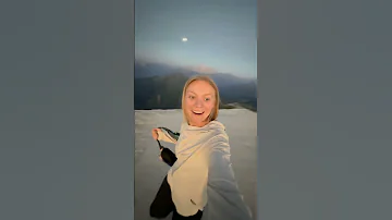 Hands Down One Of The Best Views I Ve Ever Had Hiking Italy Sunrise 