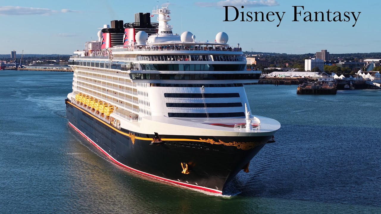 Disney Fantasy Leaving Southampton 23/09/2025 - DJI Air 3s - 4K