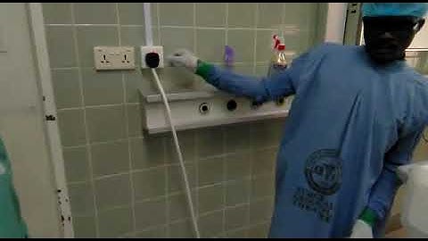 SIEMENS  C -ARM X-RAY MACHINE         ........Quick and simple demonstration