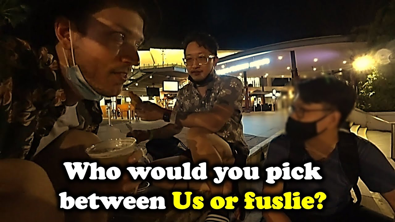 IRL Streamers (JakenBake) found Leslie's viewers in Singapore after Leslie Raided him