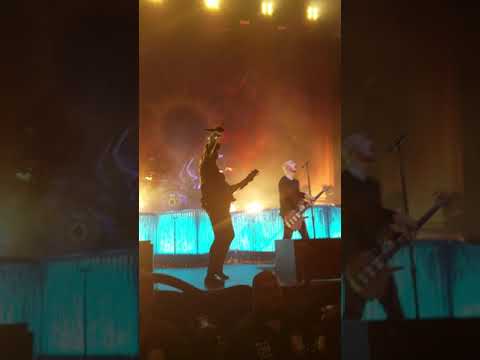Breaking Benjamin, blow