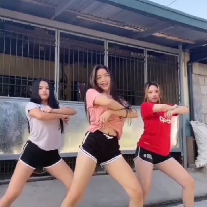 roger savage   cewe cantik nambah damage || emang lagi goyang🤤|| mobile legends