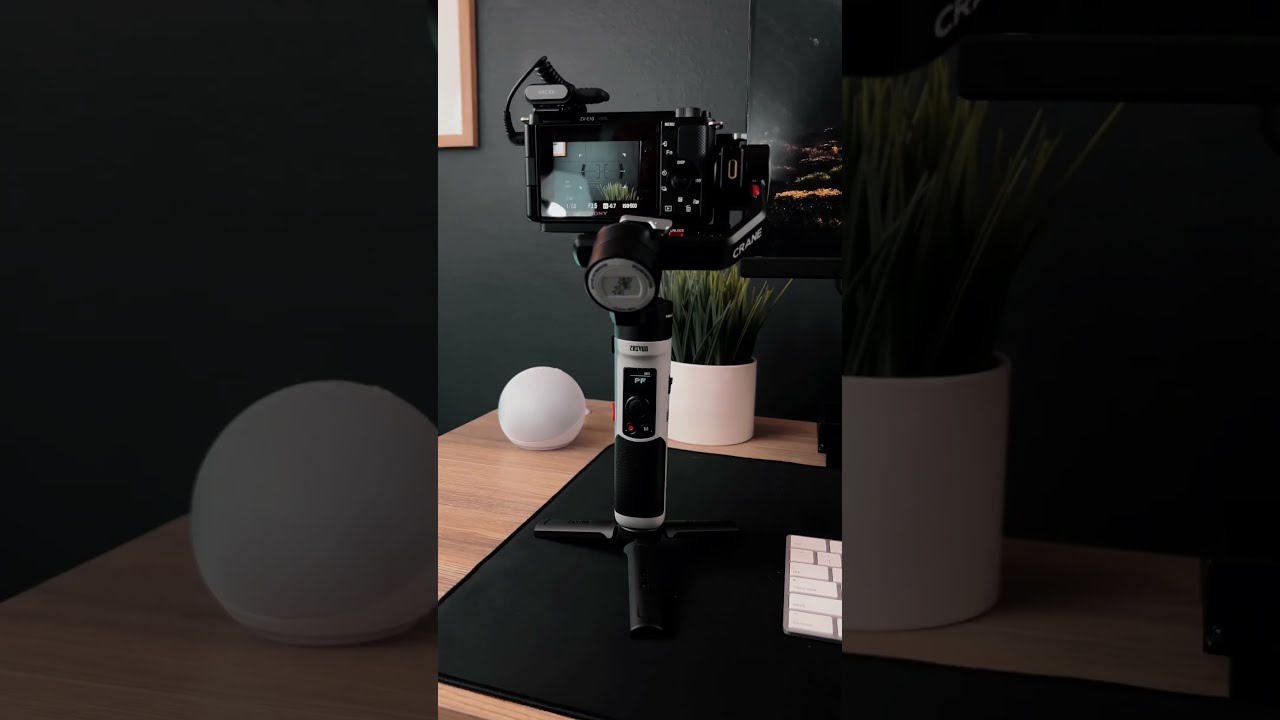 Setup coming along nicely 🔥👇🏽Sony ZV-E10, Zhiyun Crane