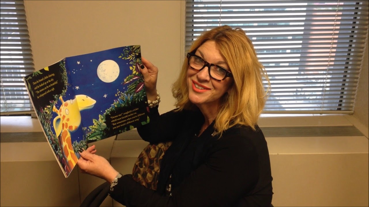 Cincy Reads and Learning Through Art bring you Giraffes Can't Dance!