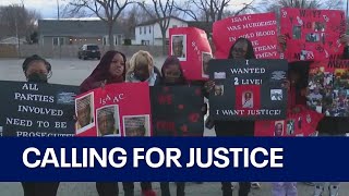 Family of Carol Stream man shot, killed by police calling for justice