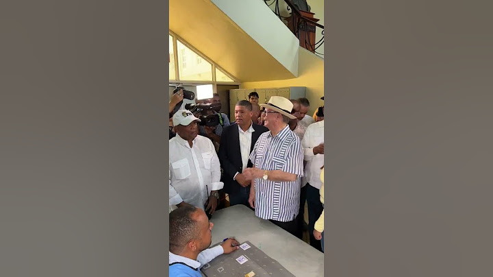 A Hipólito Mejía se le OLVIDÓ la CÉDULA cuando fue a votar
