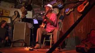 Video thumbnail of "The Cape - Eric Bibb at Kuten Fårö 2015-08-11"