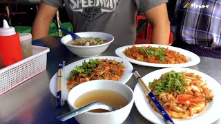 Delicious Hot and Spicy Rakhine Style Fish Soup and Seafood Salads 🤤 - Myanmar 🇲🇲 Street Food