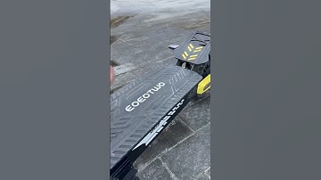 THIS E-Scooter Hits 40MPH!? 2400W DUAL MOTOR Beast (2025 Review) - 43-Mile Range & Off-Road Build