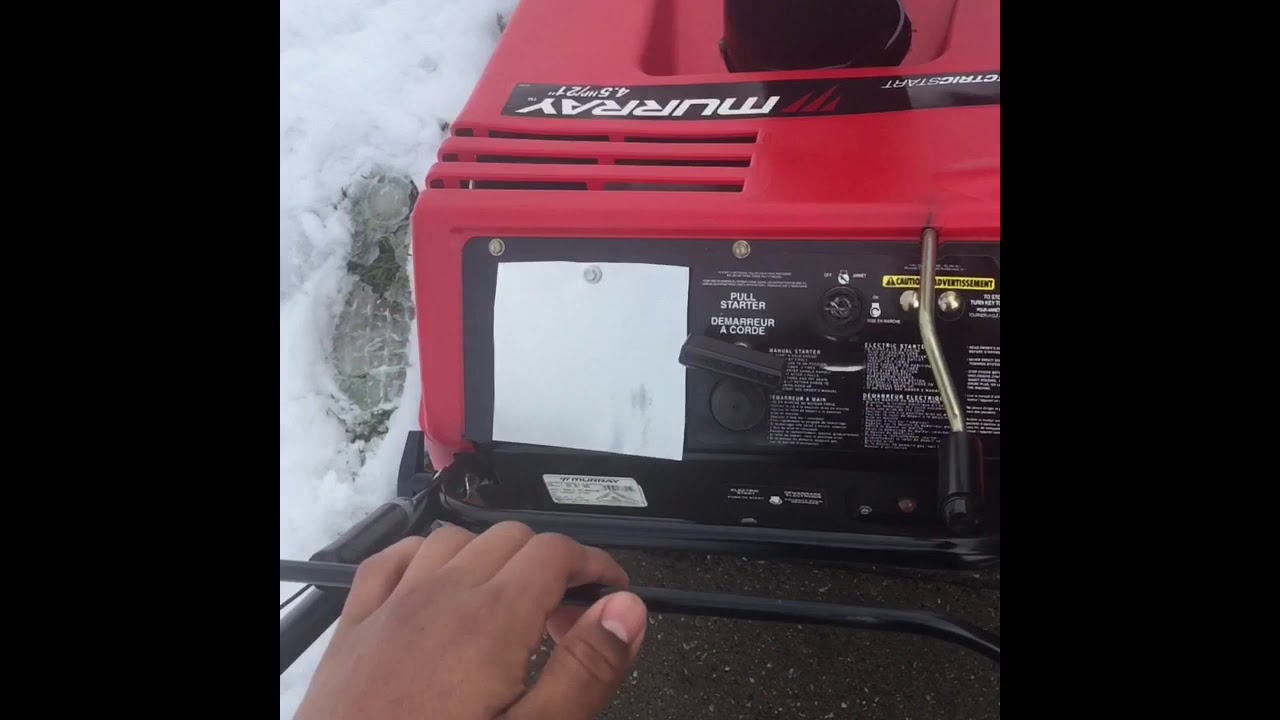 How to clean carburetor on a 2-stroke snowblower Thornton
