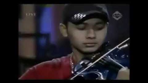 IWAN FALS feat CICI PARAMIDA - Yakinlah ( Duet paling mantap )