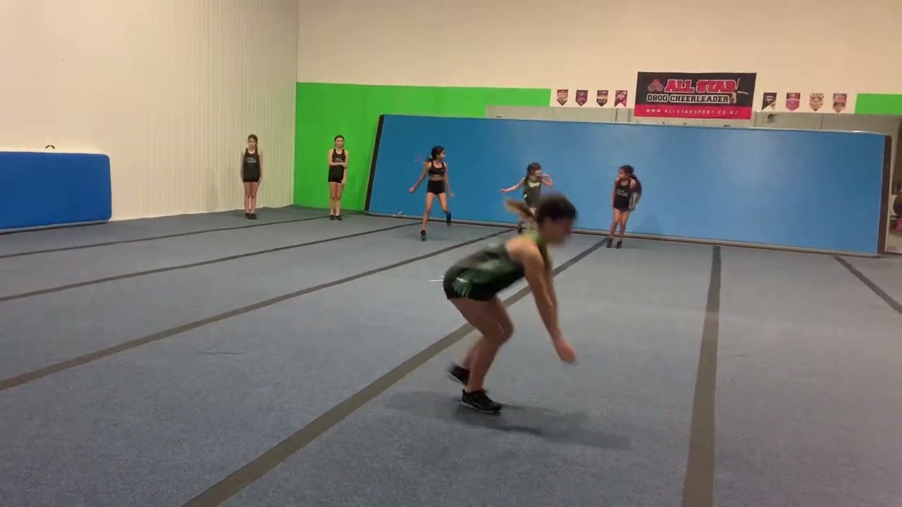 Thunder level 1 training 29.07.2022 Phoebe Wellwood