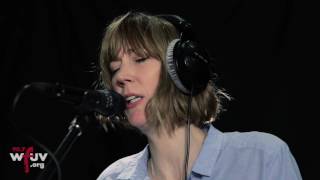 Beth Orton - &quot;Wave&quot; Live at WFUV