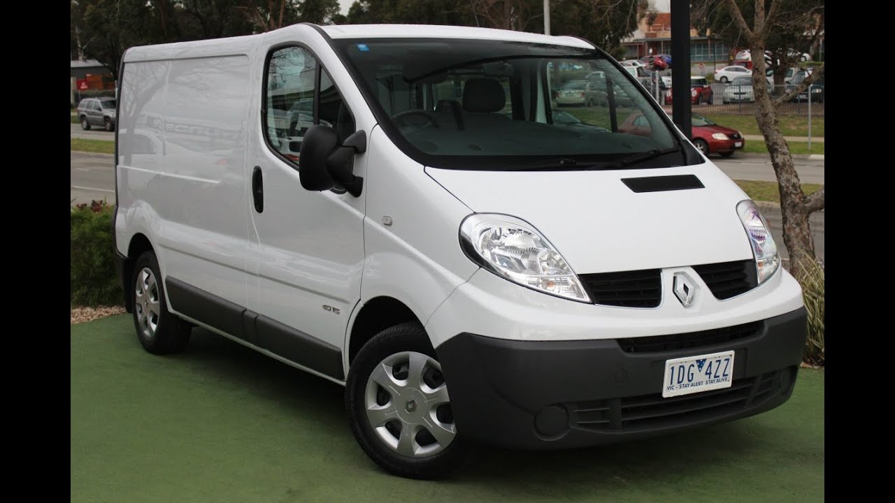 B5497 - 2013 Renault Trafic Auto Review 