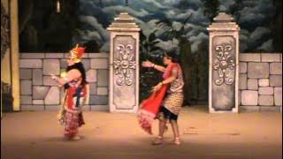 TARI (BEKSAN) MENAKJINGGO DAYUN (Julina Sandra & Andhika Very)@ GWOS, Solo, May 2nd, 2015