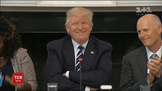 Тесть і теща Трампа отримають громадянство США Тесть і теща Трампа отримають громадянство США