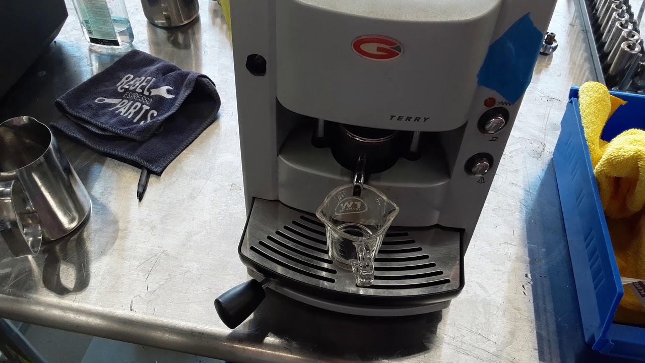 Terry Pod Espresso Machine Test Shot - YouTube