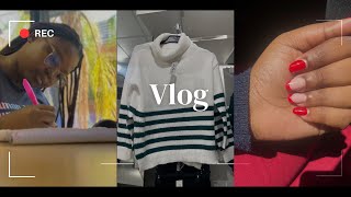 Weekly vlog: life as a University of Botswana student. Shopping + studying