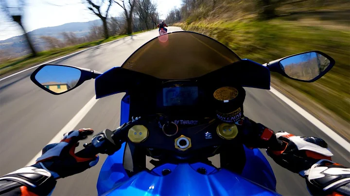 Onboard Raw Suzuki GSXR 1000 🎧 [4k]
