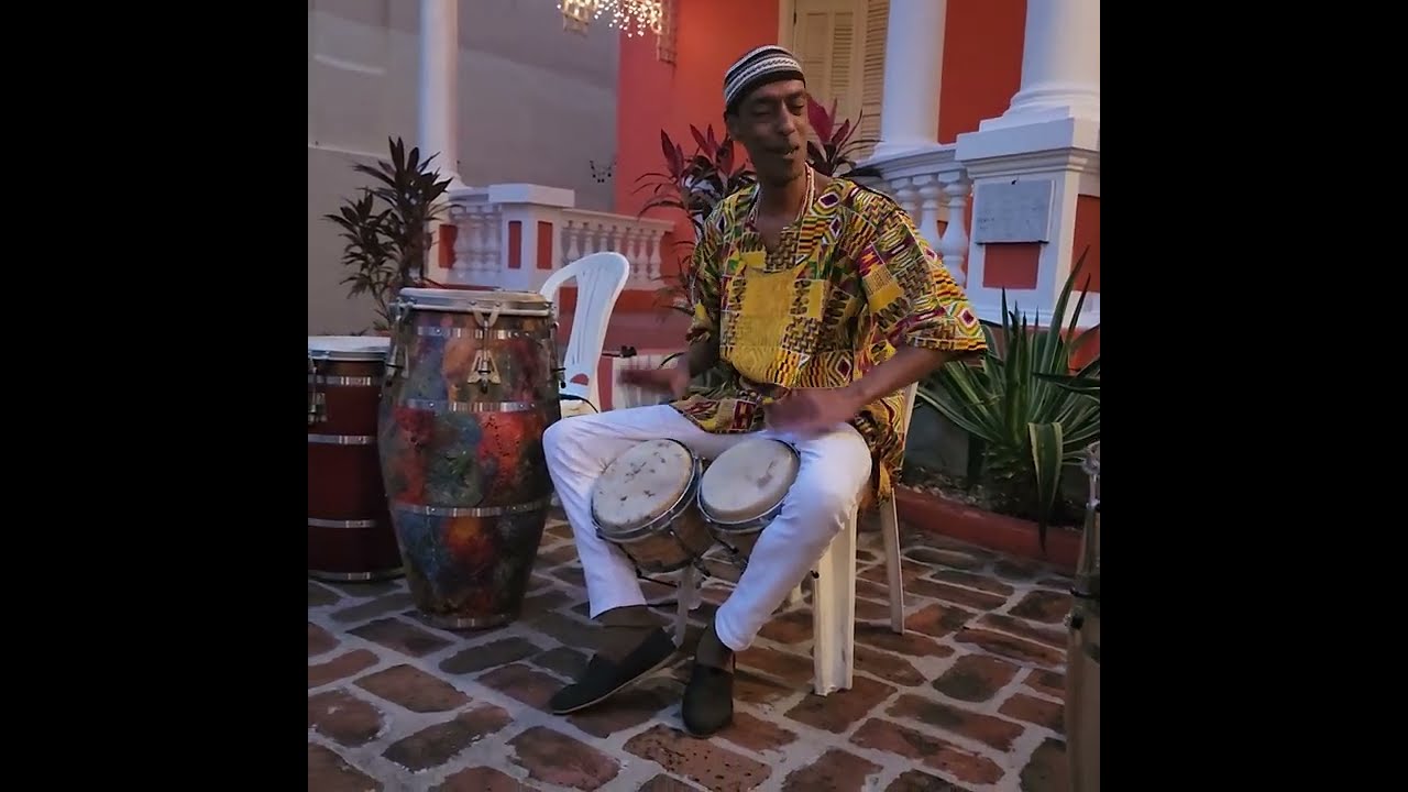 Anthony Carrillo Bongo Epic Solo Performance!