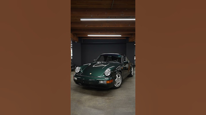 Meet the timeless elegance of the Porsche 964 in Forest Green Metallic 🌿 #shorts