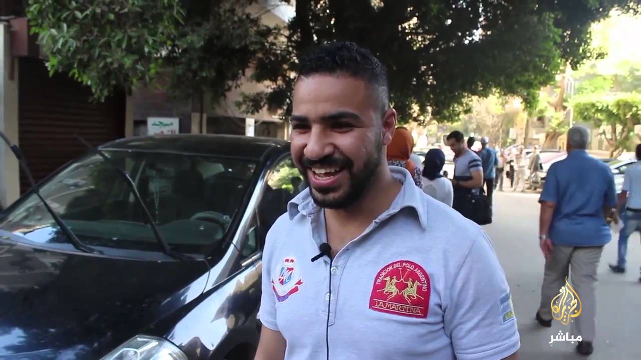 سألنا عينة من الشعب المصري : راتبك بيكفيك ؟