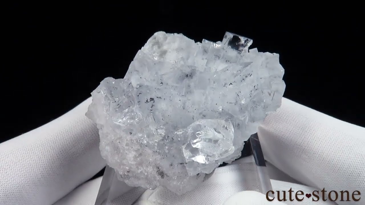 スペイン Emilio Mine産 フローライトの原石 No.26 - cute stone -