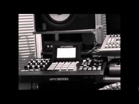 MPC 5000 Beat Cold World sneak  peek.f4v