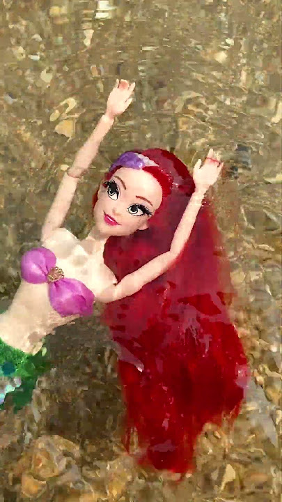 Barbie mermaid relaxing on the beach 🏝 #shorts