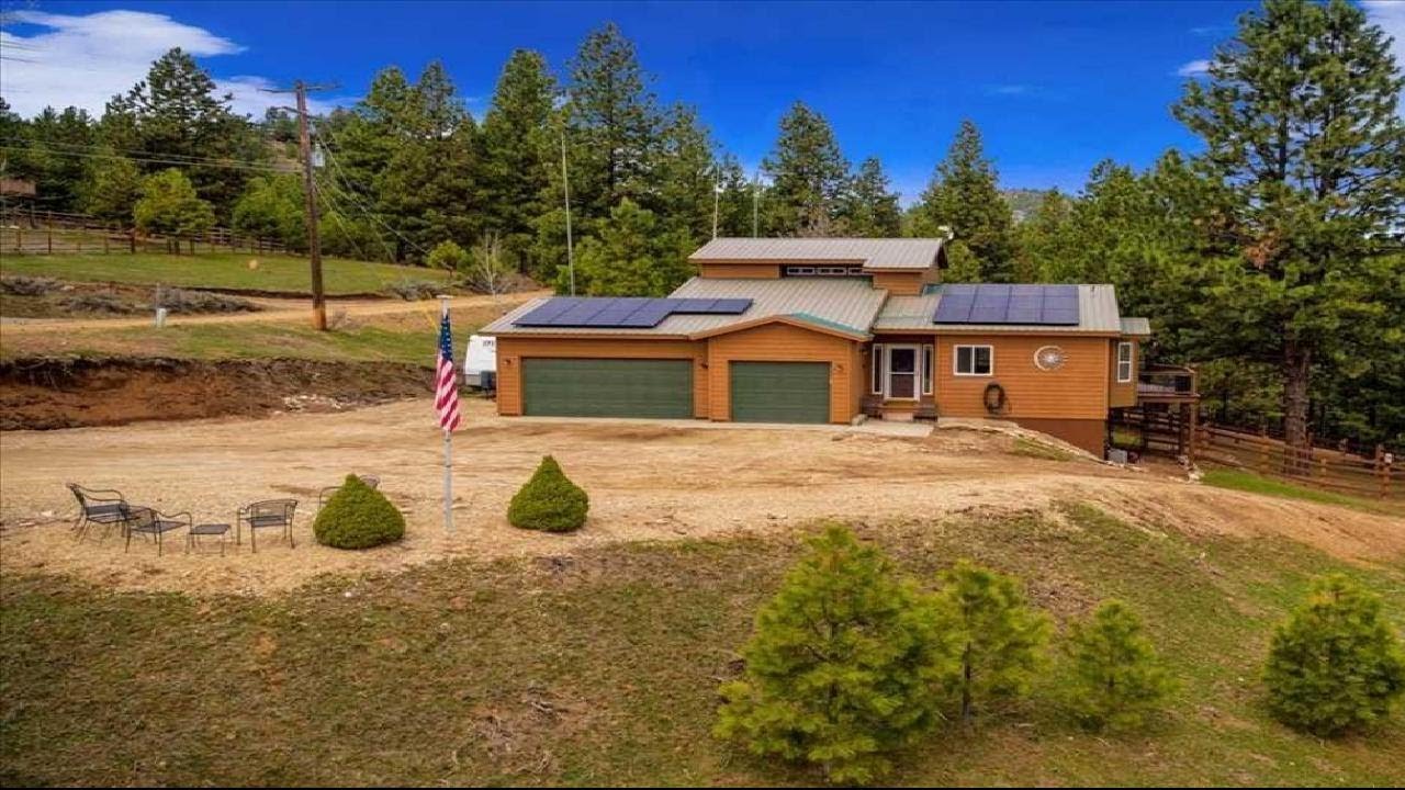 4 Cottonwood Way, Boise, ID Presented by New View Real Estate Team.