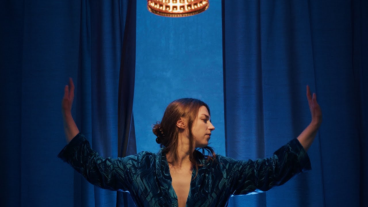 Sofia Voltti - Suru ei oo sairaus (music video)