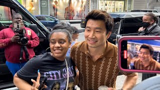 Shang-Chi’s Simu Liu Quizzes Marvel Superfan About Favorite Movie at GMA in NYC #simuliu #marvel