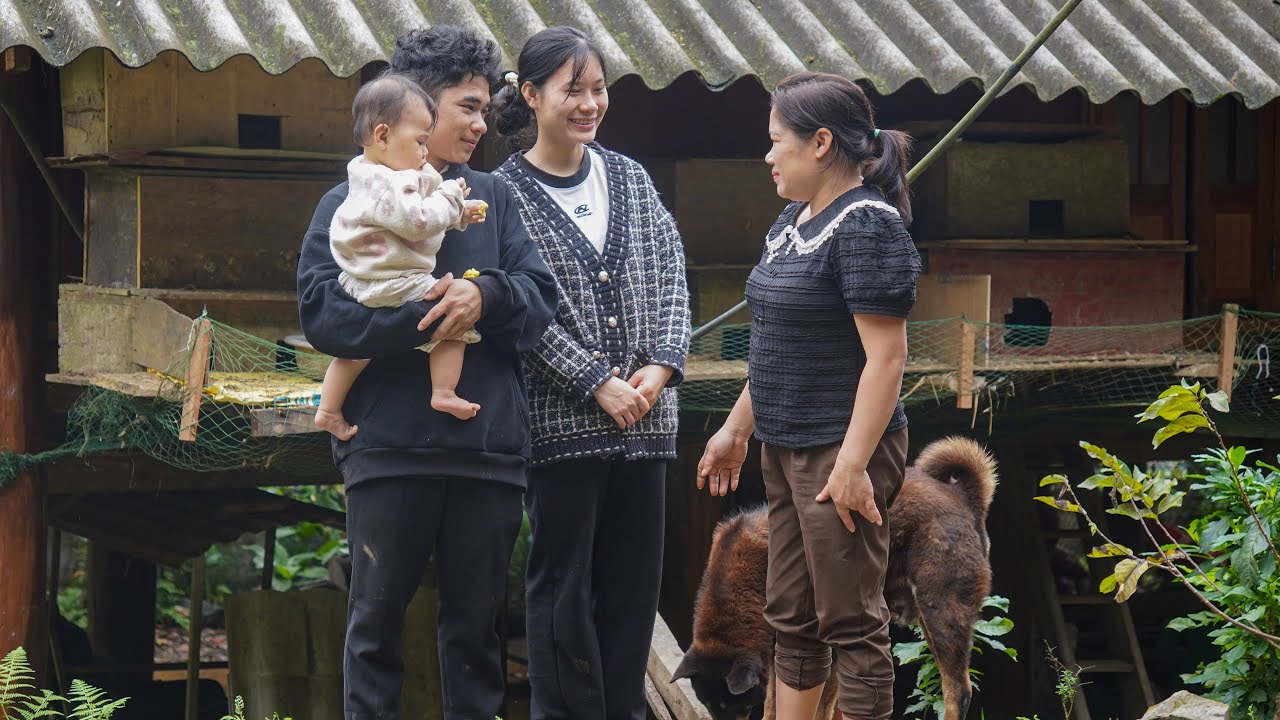 Manh and Yen visited their mother in the hope that her health would ...
