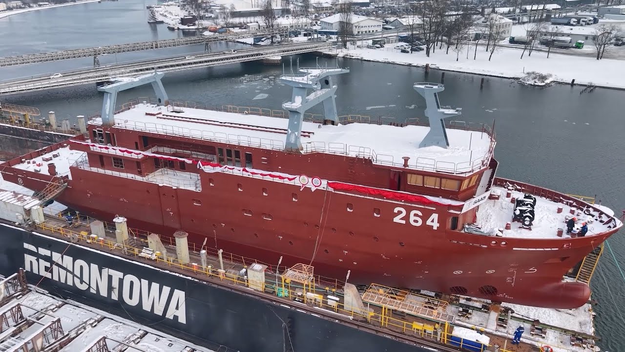 Chrzest ORP Henryk Zygalski