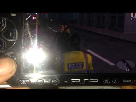Videó: Videofilmezett Londoni Zavargások, Amelyeket A PSP Rablók Bűnösnek Találtak