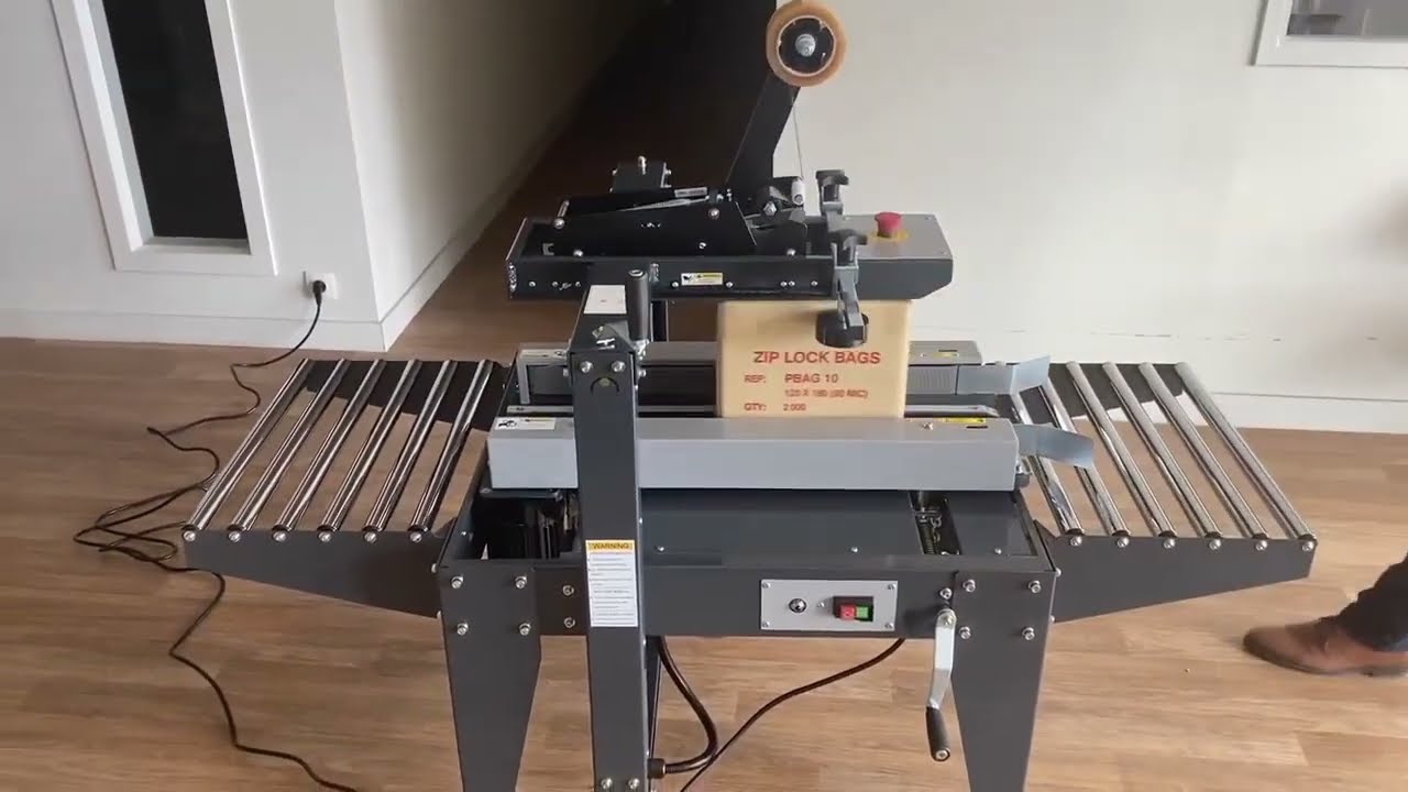 Scotcheuse / Adhésiveuse semi-automatique  - TAPE 10L