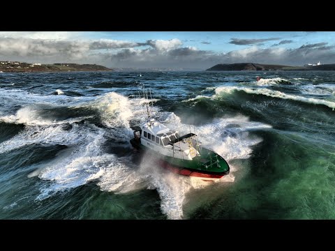 Pilot boat, Ederra