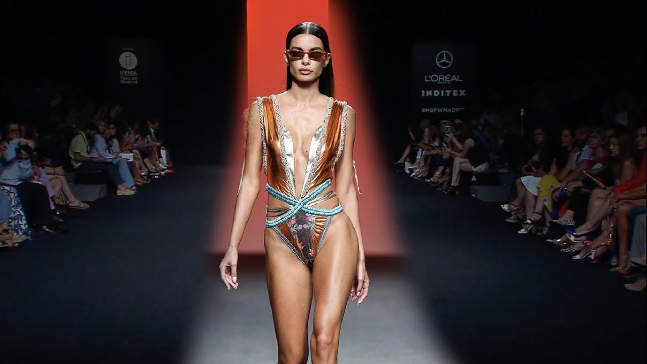 Custo Barcelona | Spring/Summer 2019 | MBFW Madrid