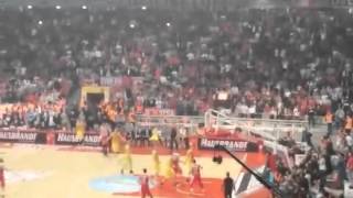 Printezis' buzzer beater - Olympiacos - Barcelona 71-68