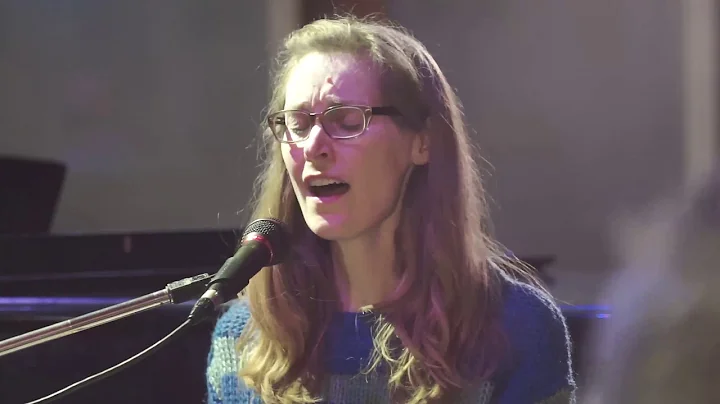 Heather Saumer live at Women From Space Festival 2...